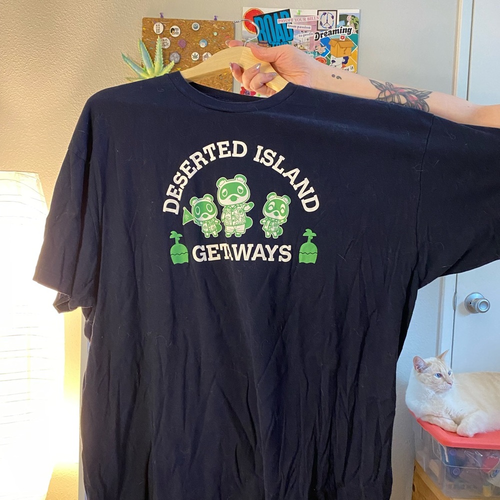 Animal Crossing tee, NEW w/o tags, XXL